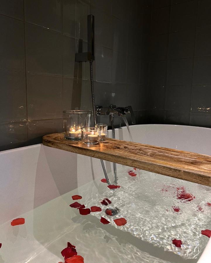 Logies Aan De Dam Otel Middelburg Dış mekan fotoğraf